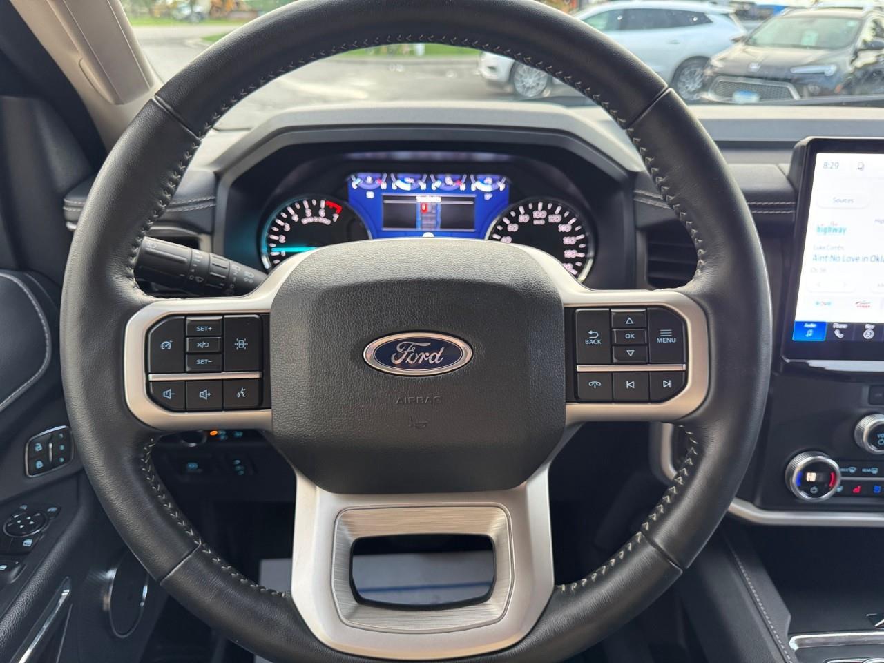 2024 Ford Expedition XLT 4dr 4x4 Photo