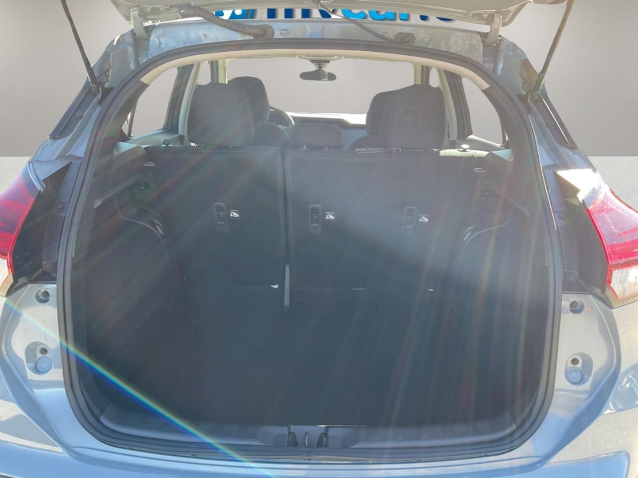 2025 Nissan Kicks Play S 4dr Front-Wheel Drive Photo
