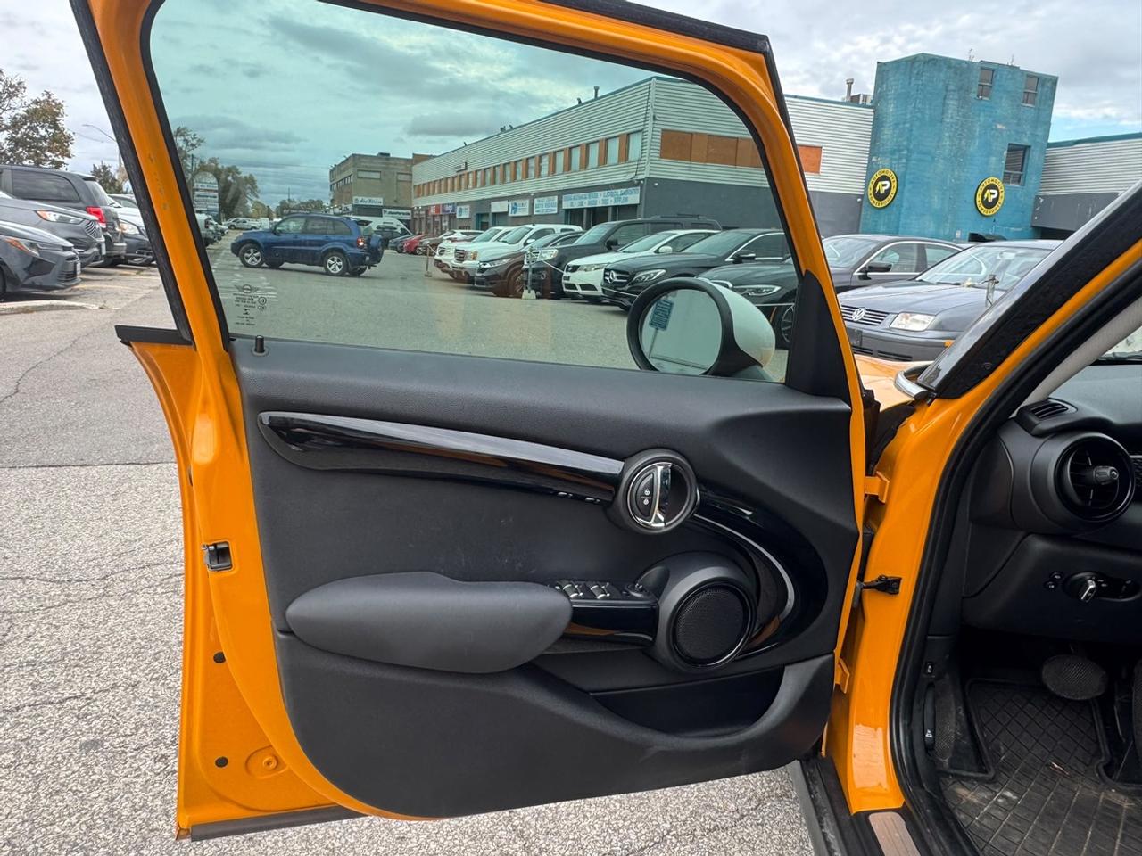 2016 MINI Hardtop S Photo