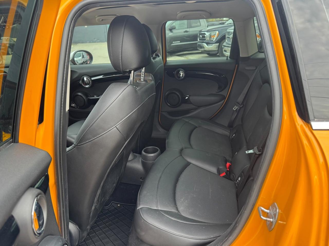2016 MINI Hardtop S Photo