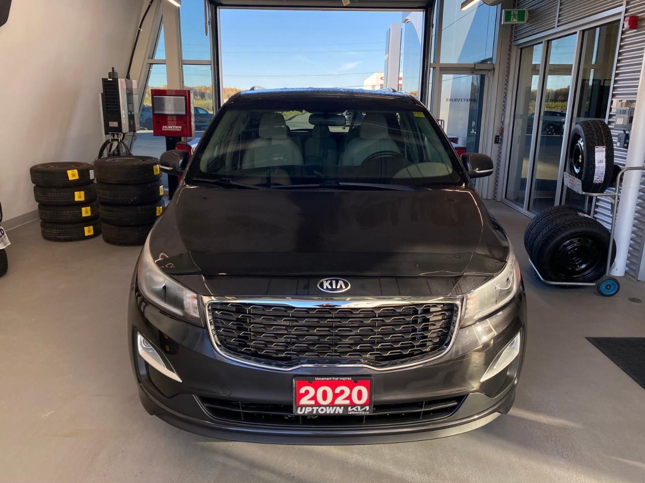 2020 Kia Sedona LX+ Passenger Van Photo1