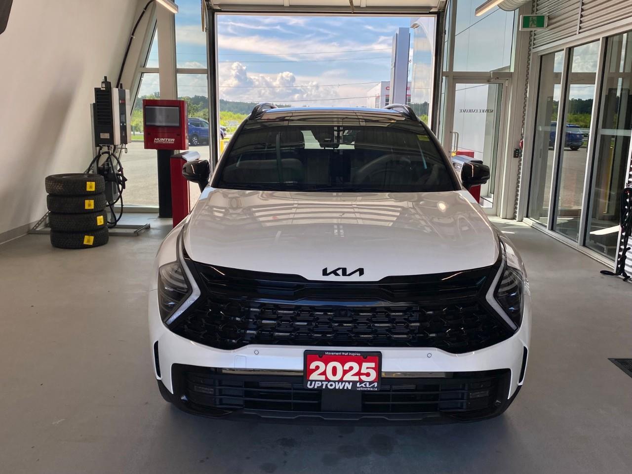 2025 Kia Sportage  Photo1