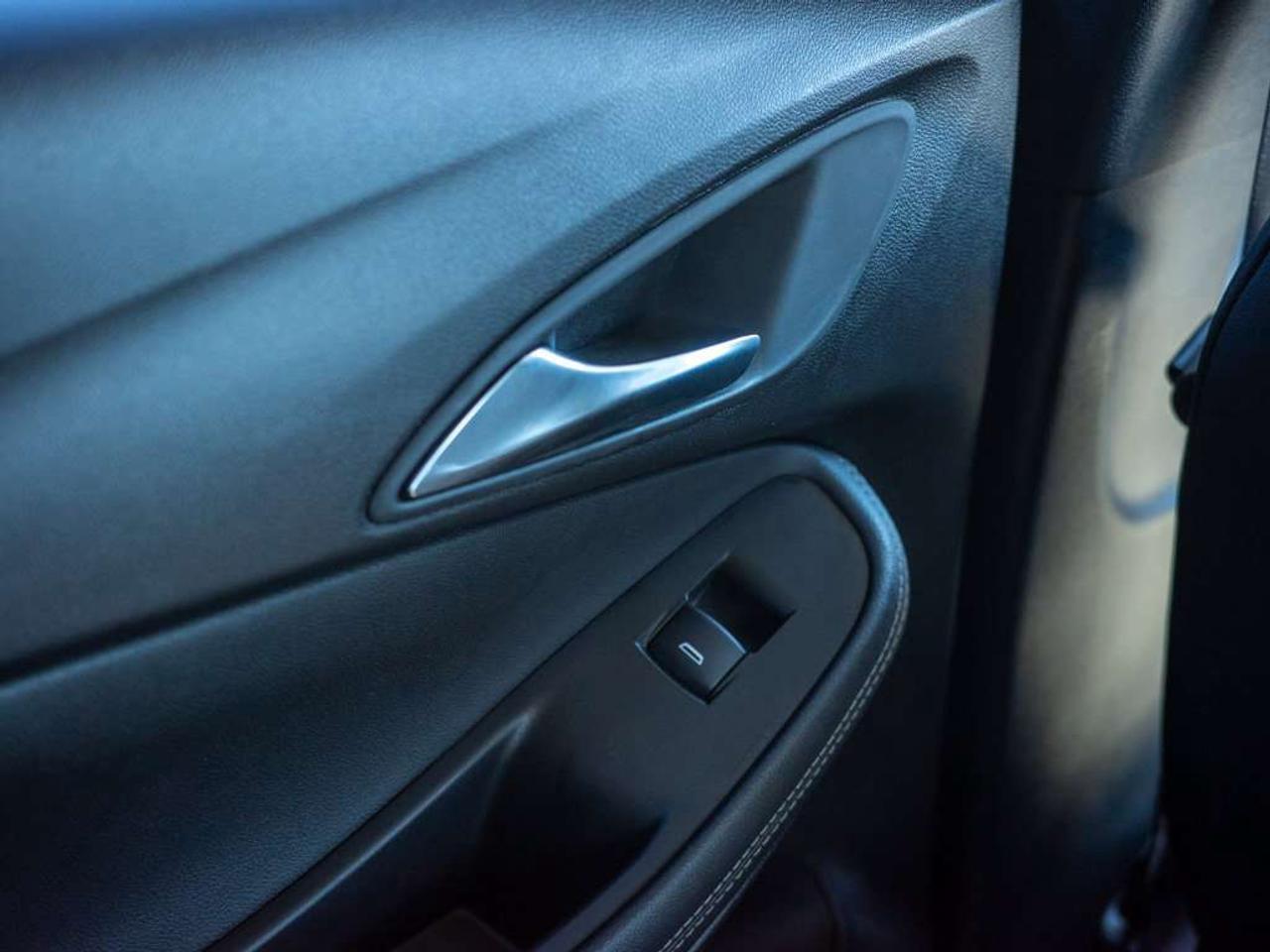 2025 Buick Encore Preferred - WiFi Hotspot   Power Driver Seat Photo