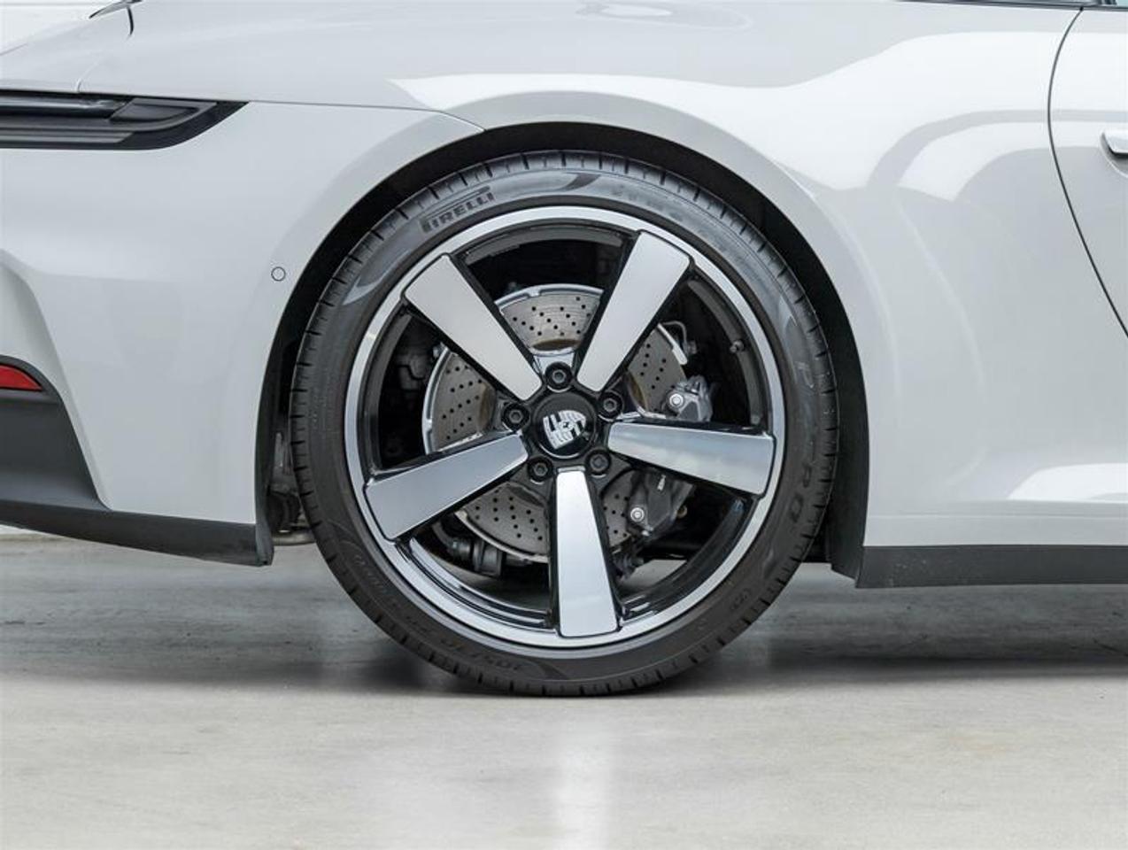 2026 Porsche 911  Photo