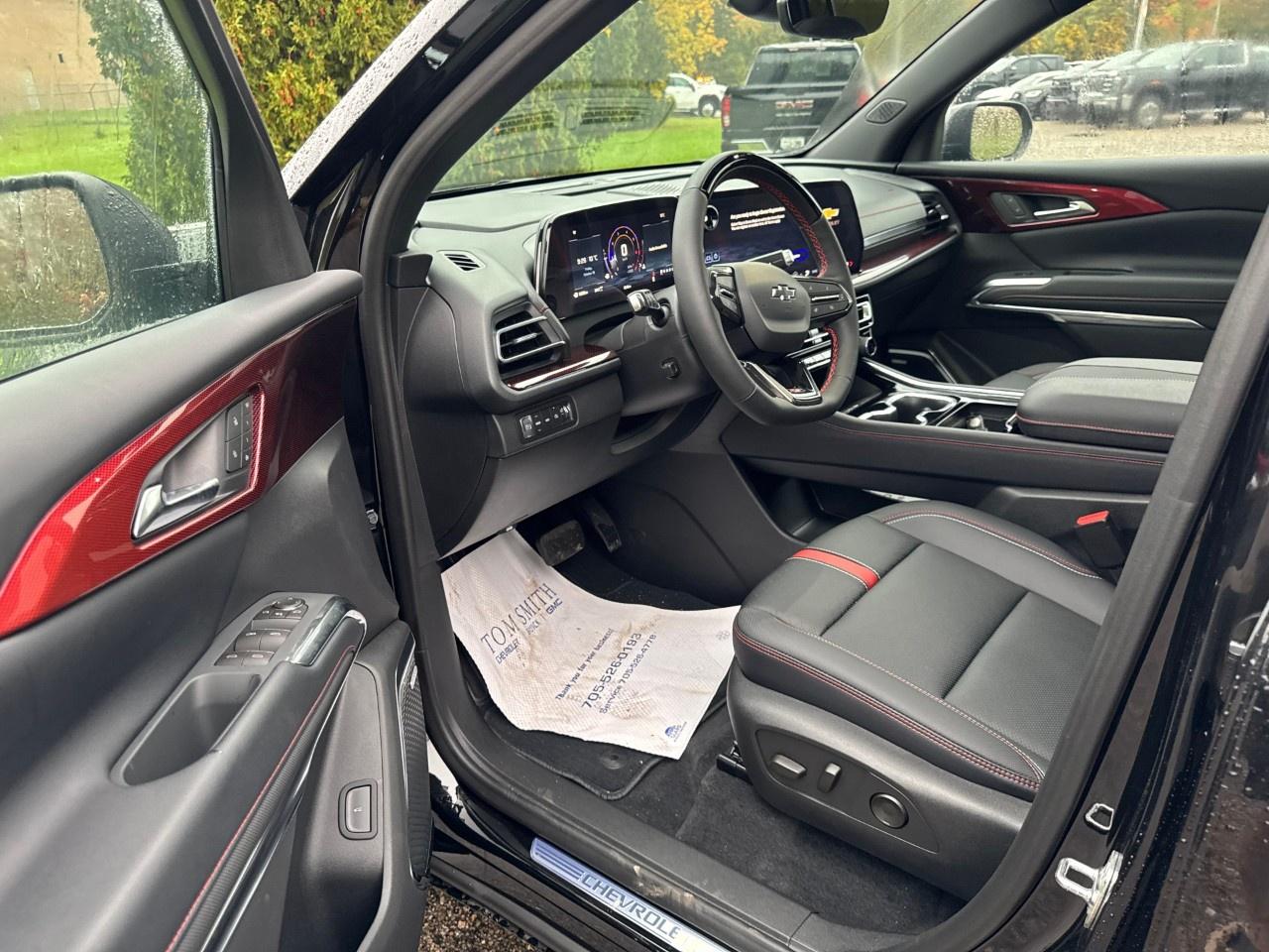 2026 Chevrolet Traverse AWD 4dr RS Photo