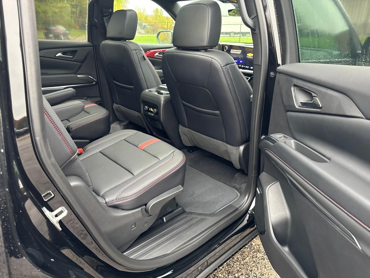 2026 Chevrolet Traverse AWD 4dr RS Photo