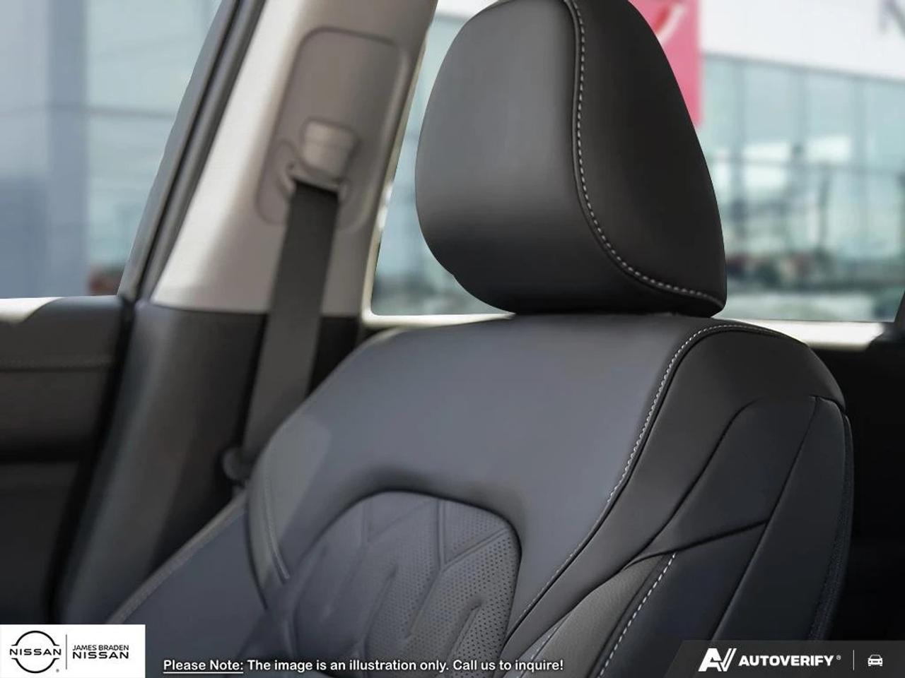 2026 Nissan Pathfinder Platinum 4WD Photo