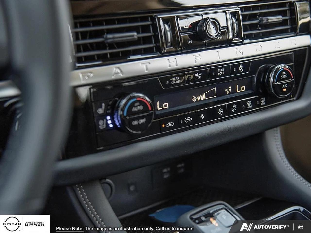 2026 Nissan Pathfinder Platinum 4WD Photo