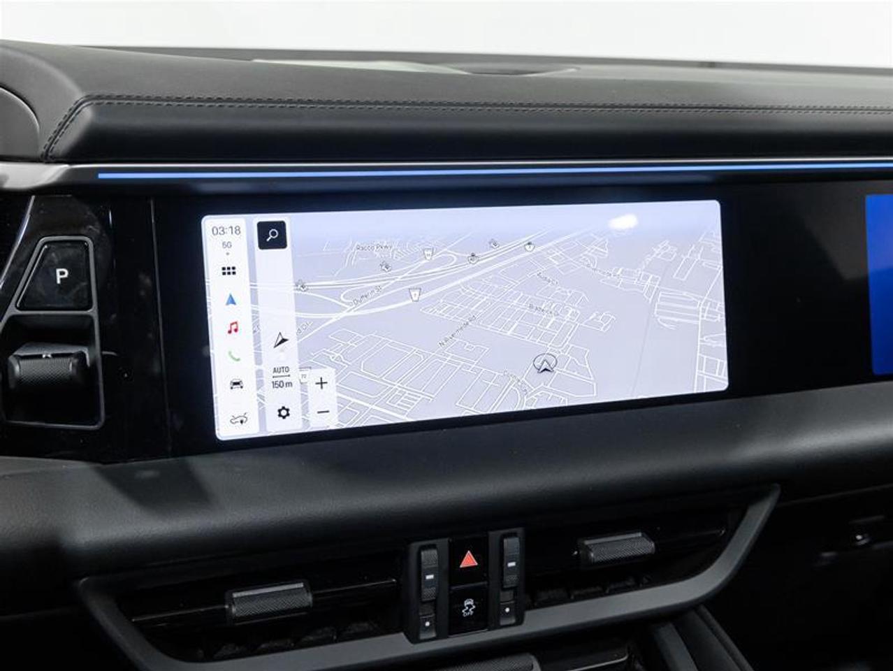 2025 Porsche Macan  Photo