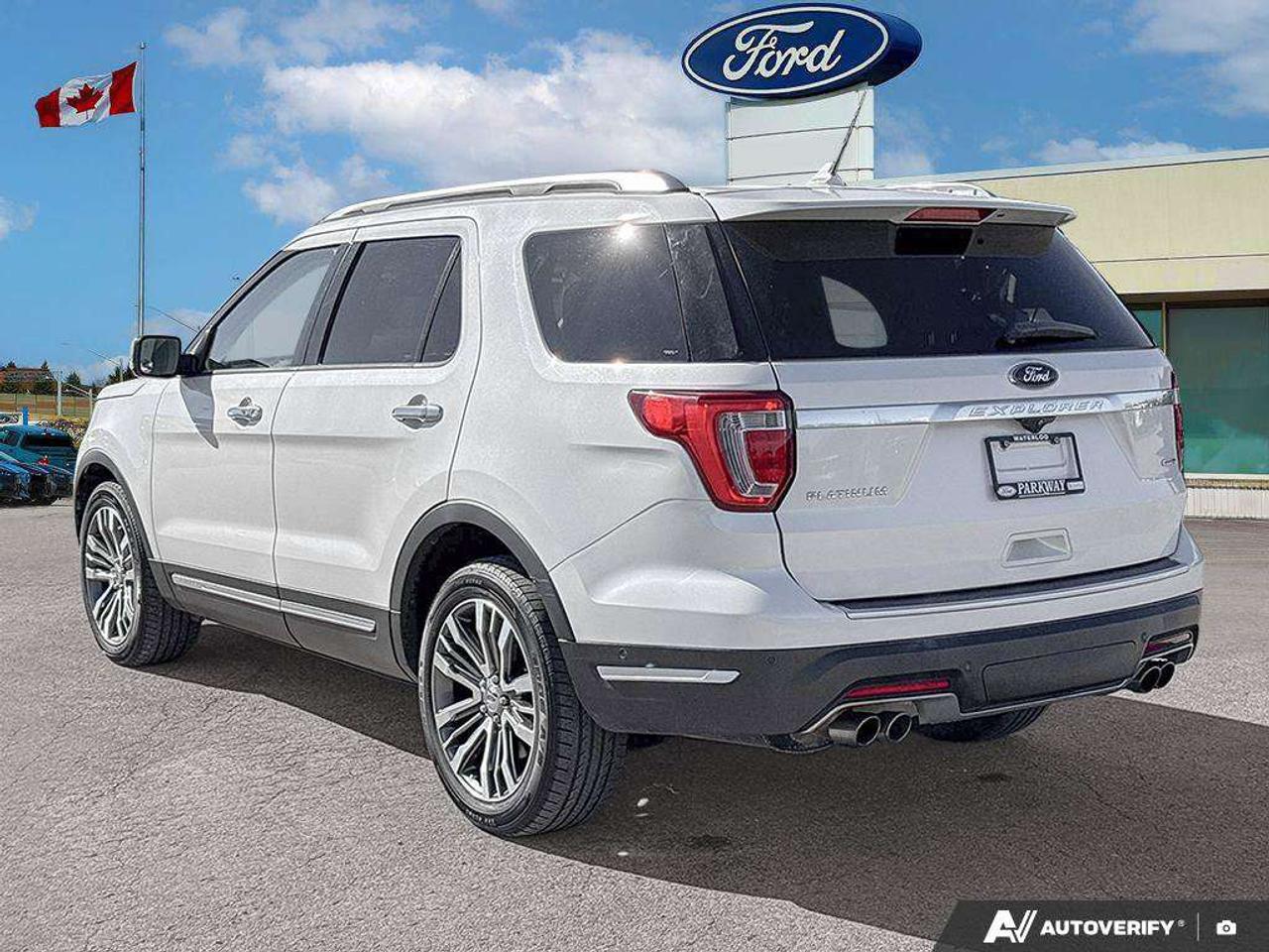 2019 Ford Explorer Platinum   HTD STEER WHEEL   2ND ROW CONSOLE Photo