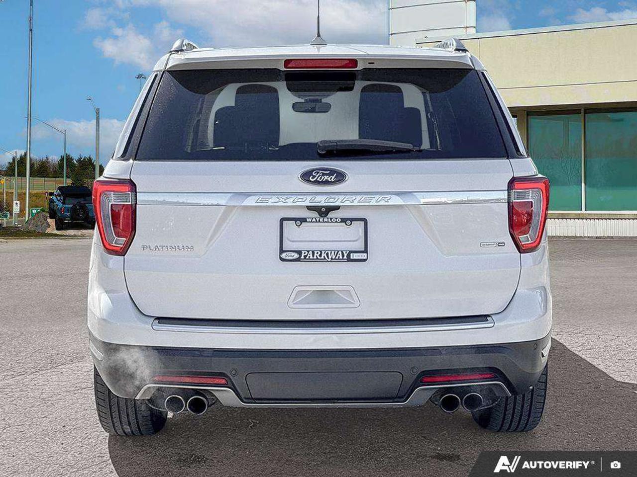 2019 Ford Explorer Platinum   HTD STEER WHEEL   2ND ROW CONSOLE Photo