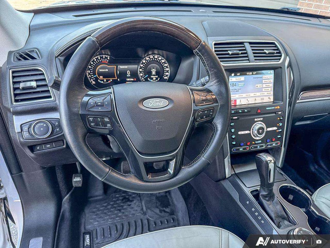 2019 Ford Explorer Platinum   HTD STEER WHEEL   2ND ROW CONSOLE Photo