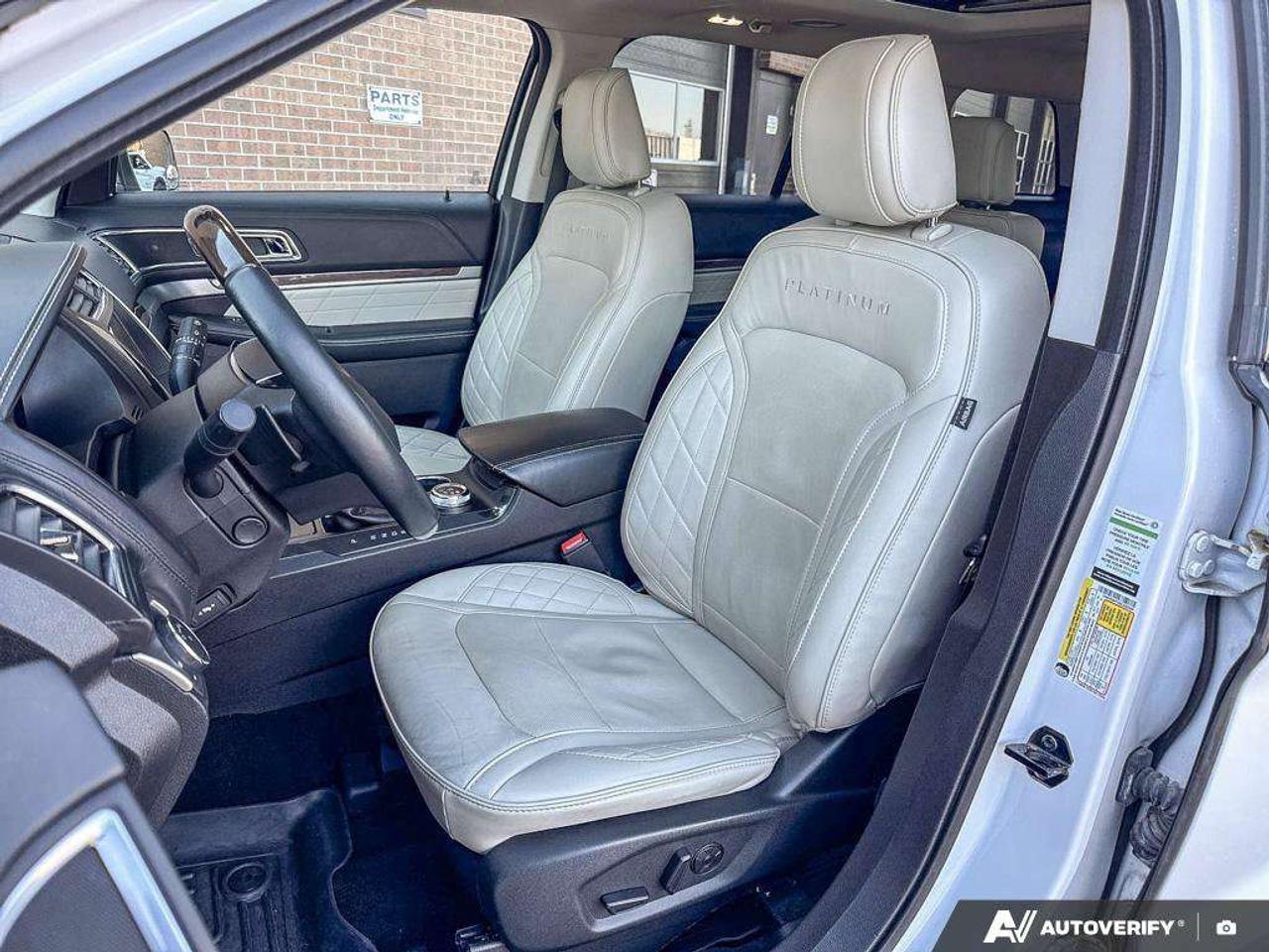 2019 Ford Explorer Platinum   HTD STEER WHEEL   2ND ROW CONSOLE Photo