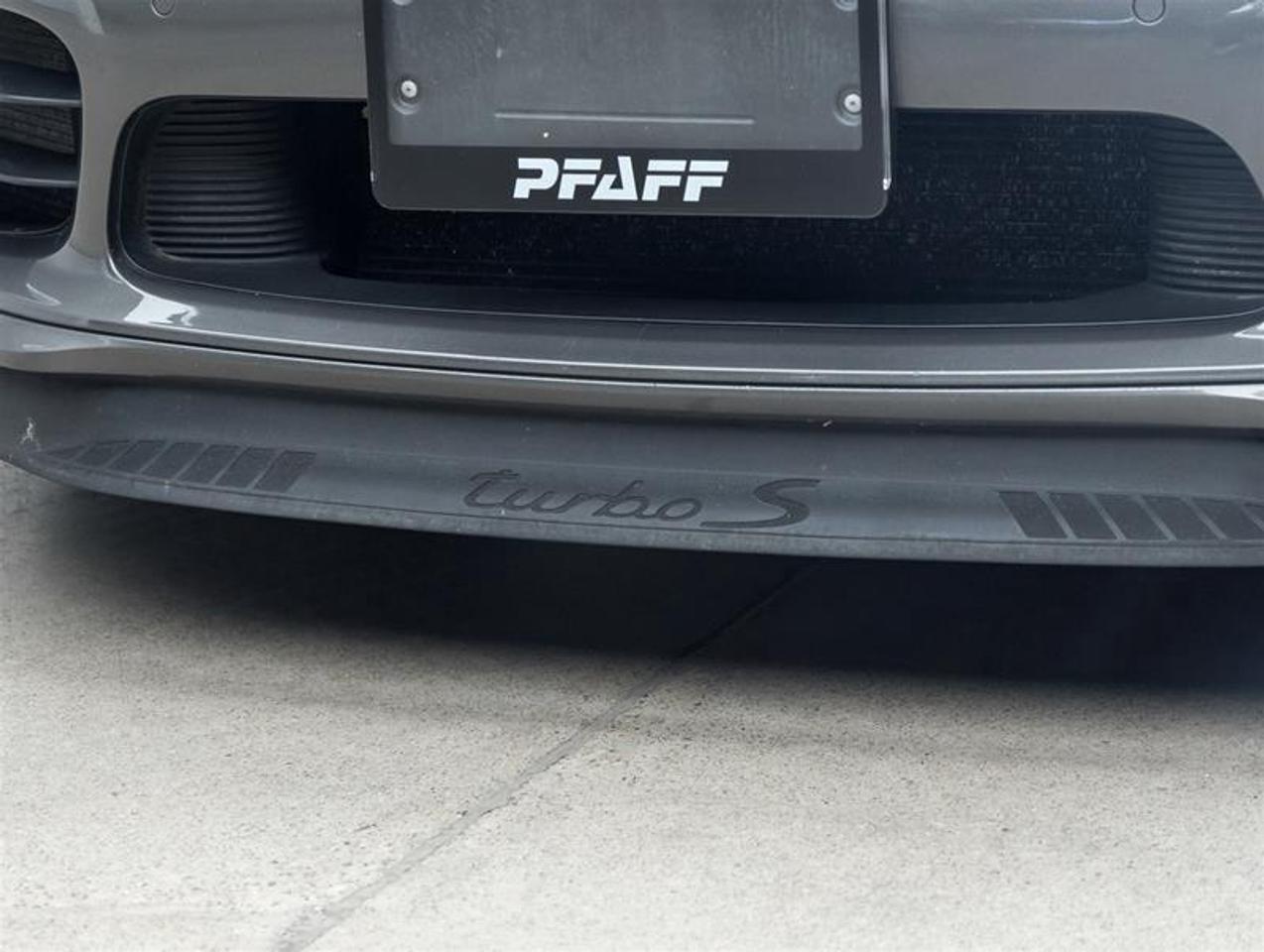 2015 Porsche 911  Photo2