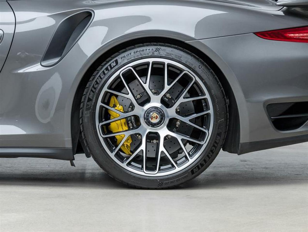 2015 Porsche 911  Photo