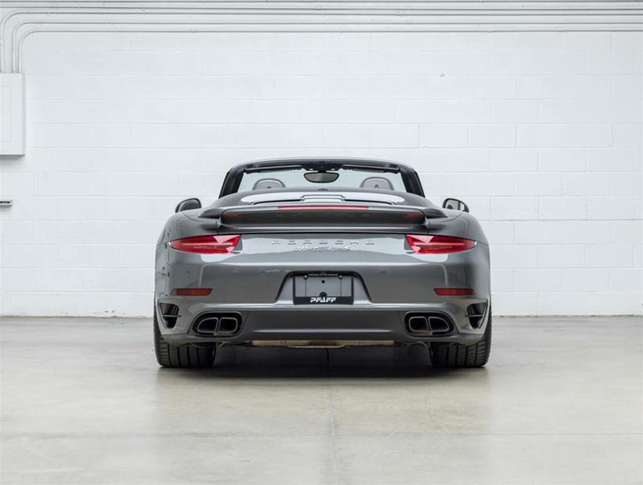 2015 Porsche 911  Photo