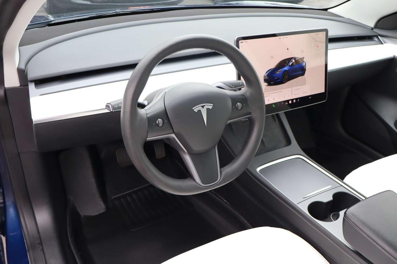 2023 Tesla Model 3 Standard Range Plus White Interior Photo