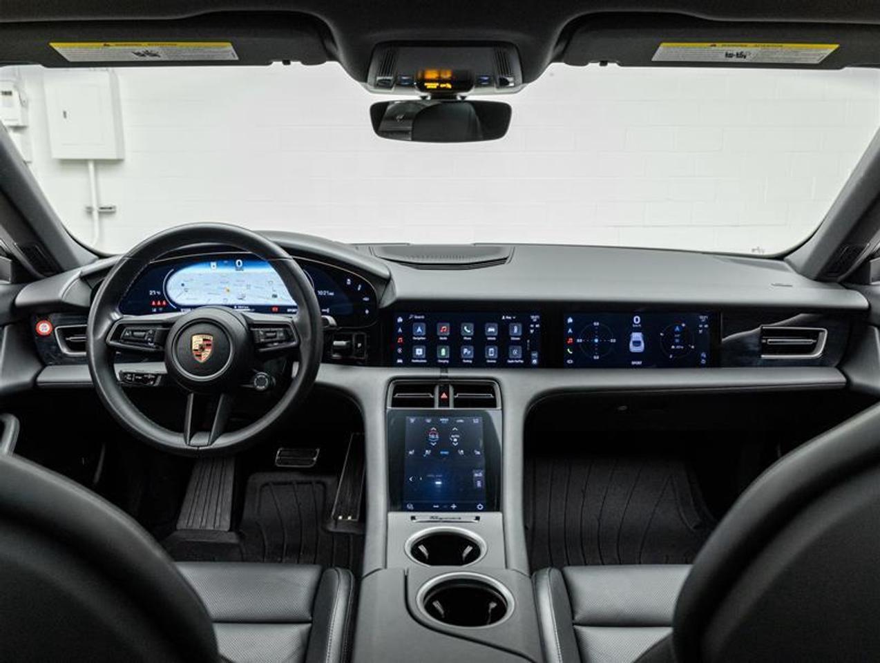 2025 Porsche Taycan  Photo