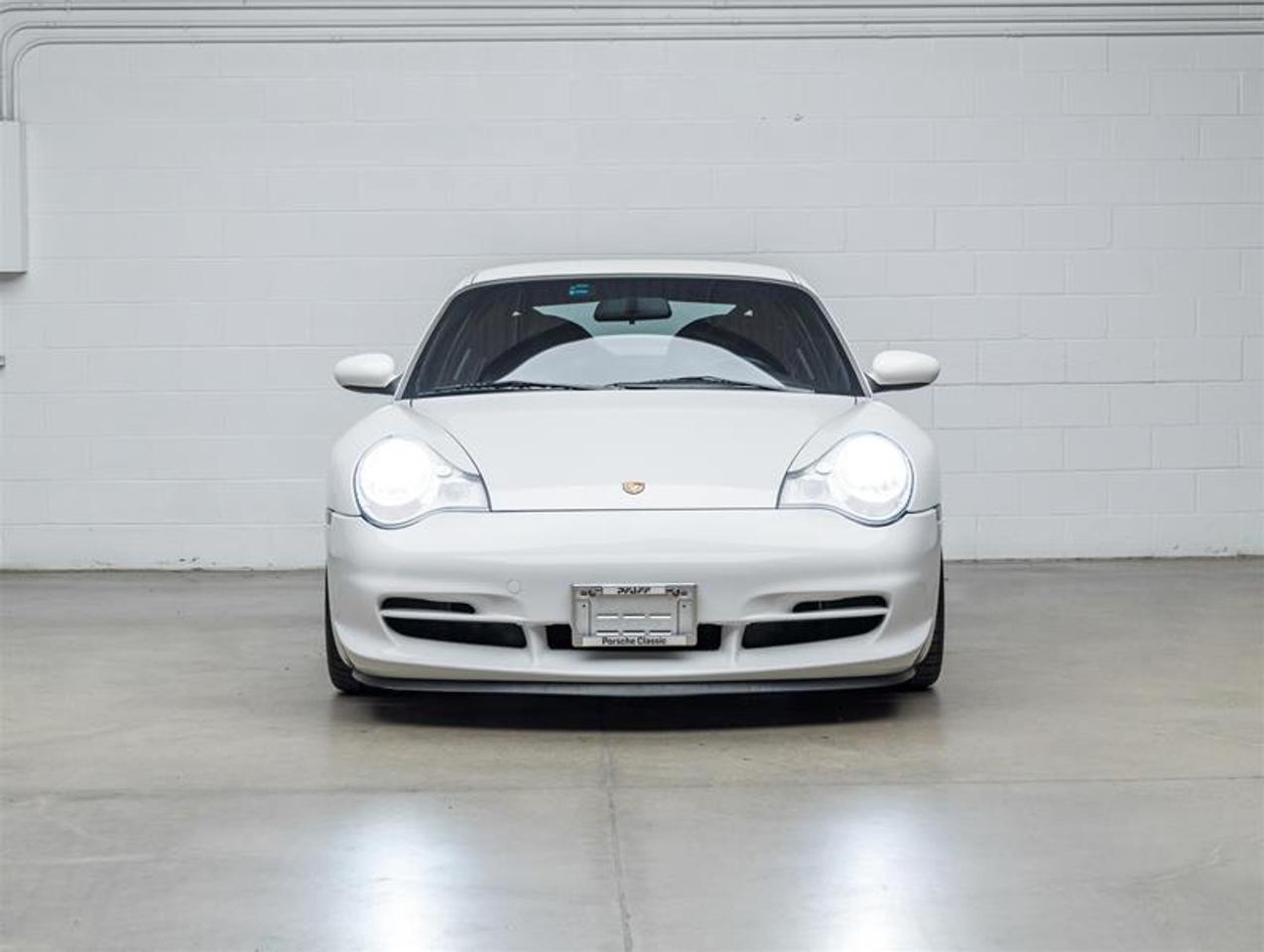 2004 Porsche 911  Photo