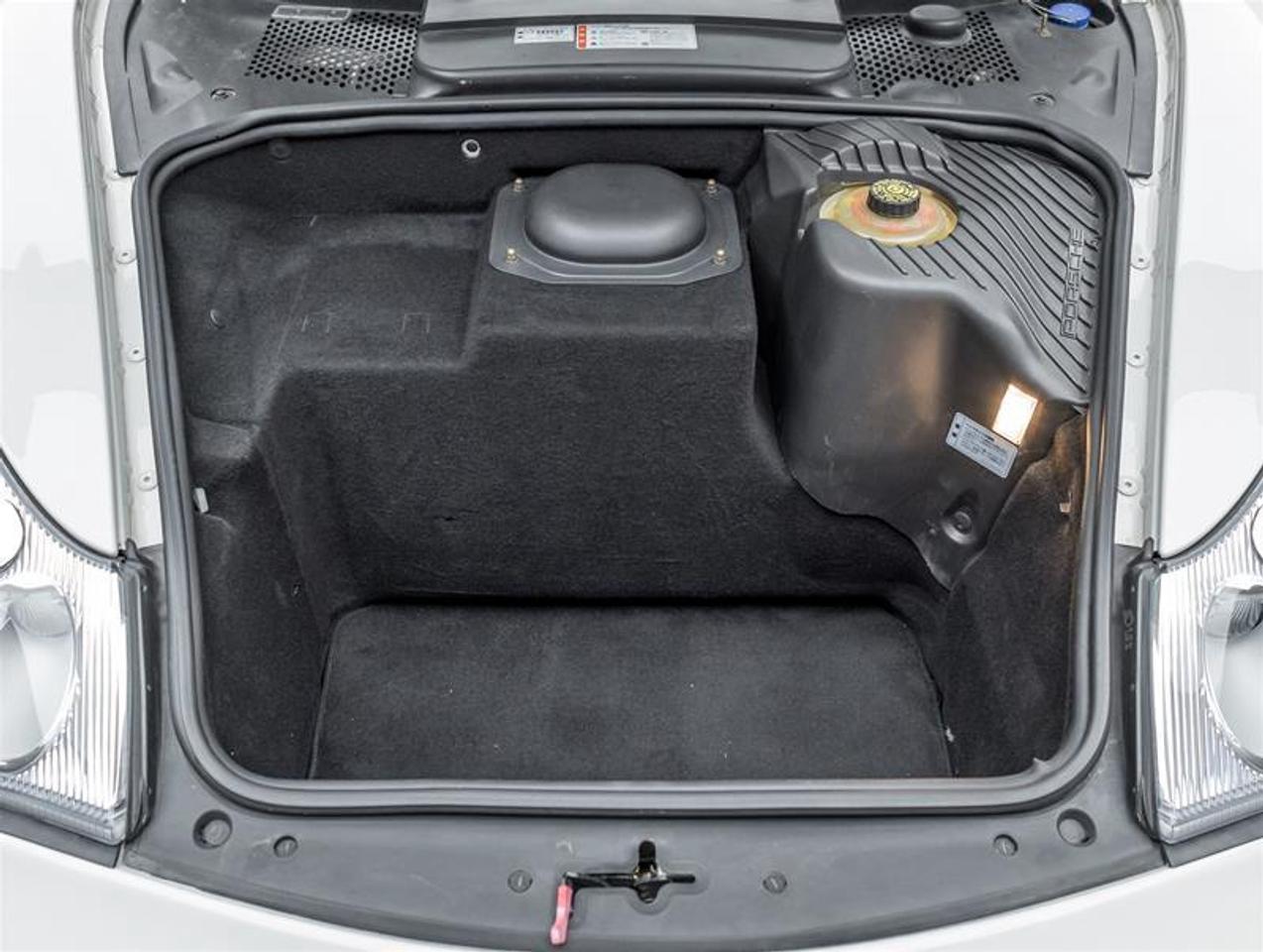 2004 Porsche 911  Photo