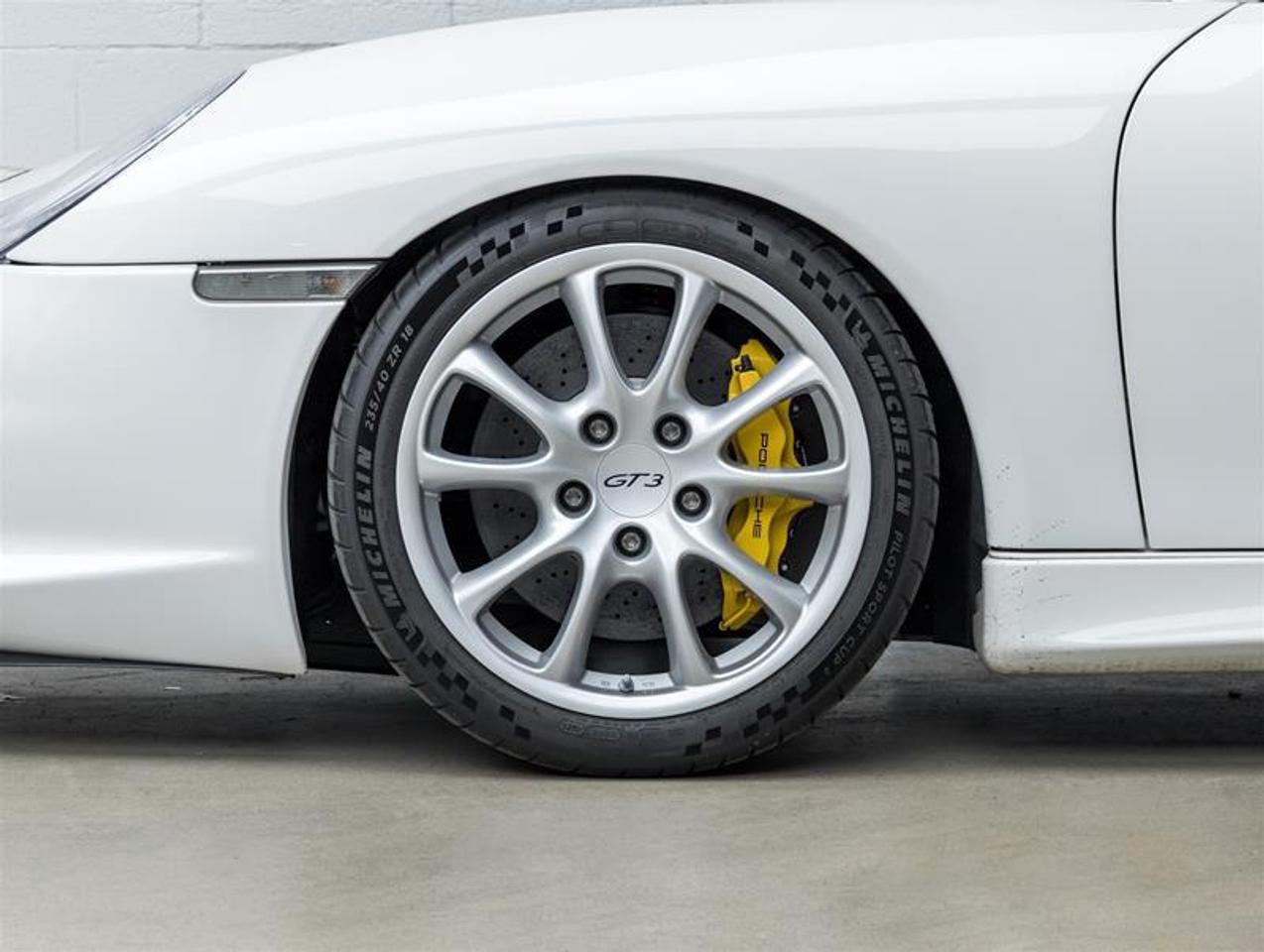 2004 Porsche 911  Photo