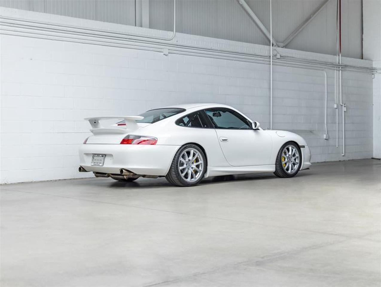 2004 Porsche 911  Photo