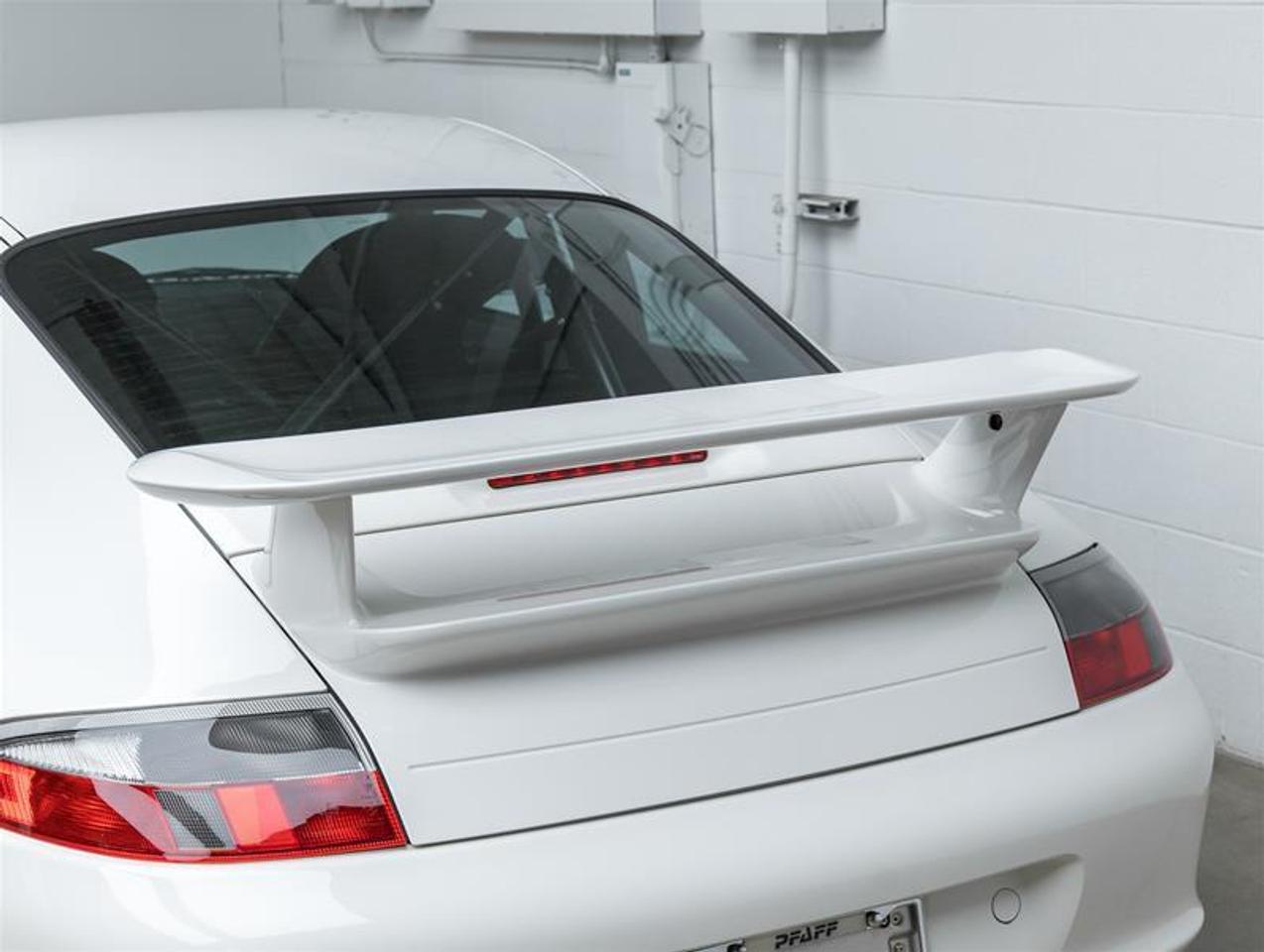 2004 Porsche 911  Photo
