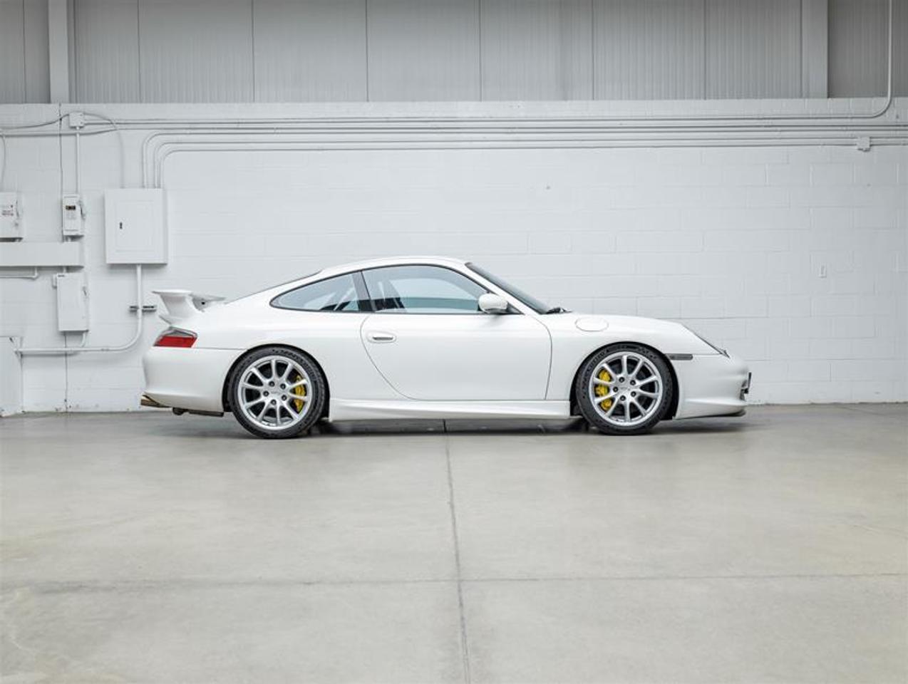 2004 Porsche 911  Photo