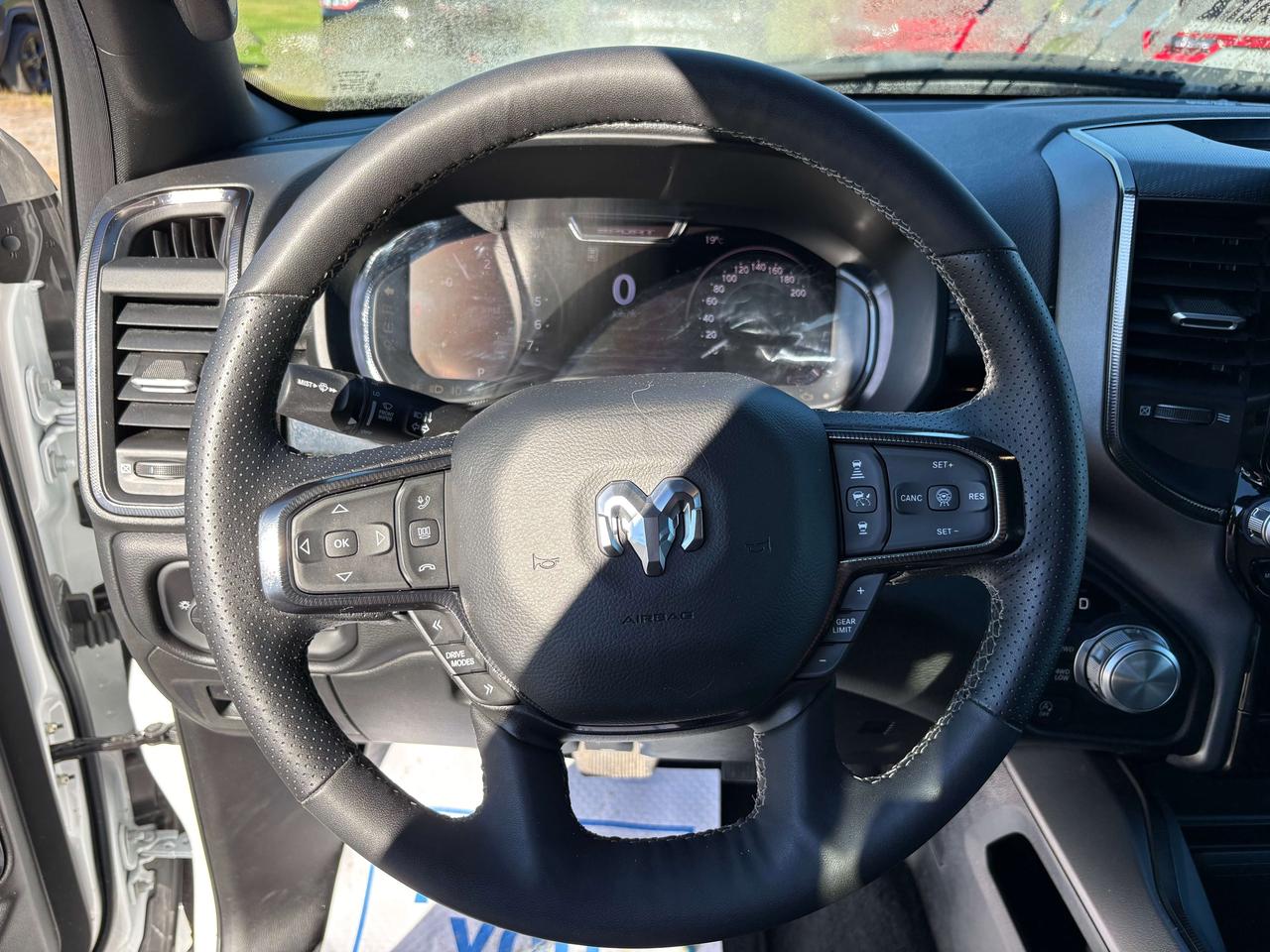 2025 RAM 1500 SPORT Photo