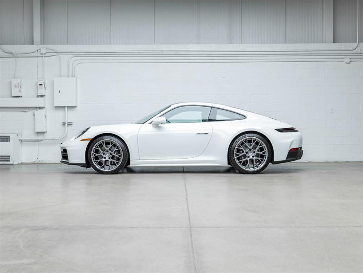 2026 Porsche 911  Photo