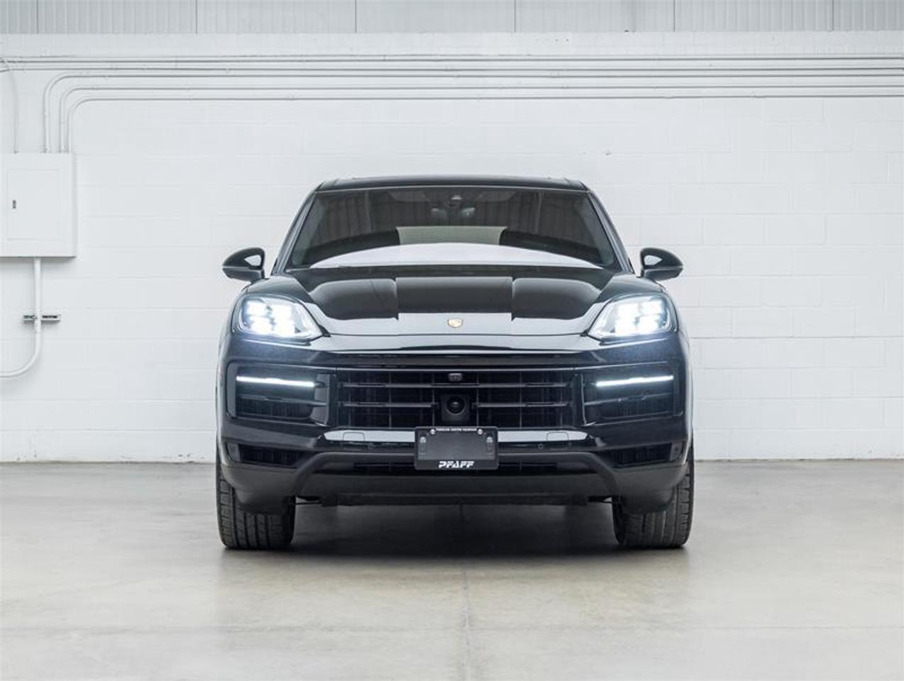 2026 Porsche Cayenne  Photo1