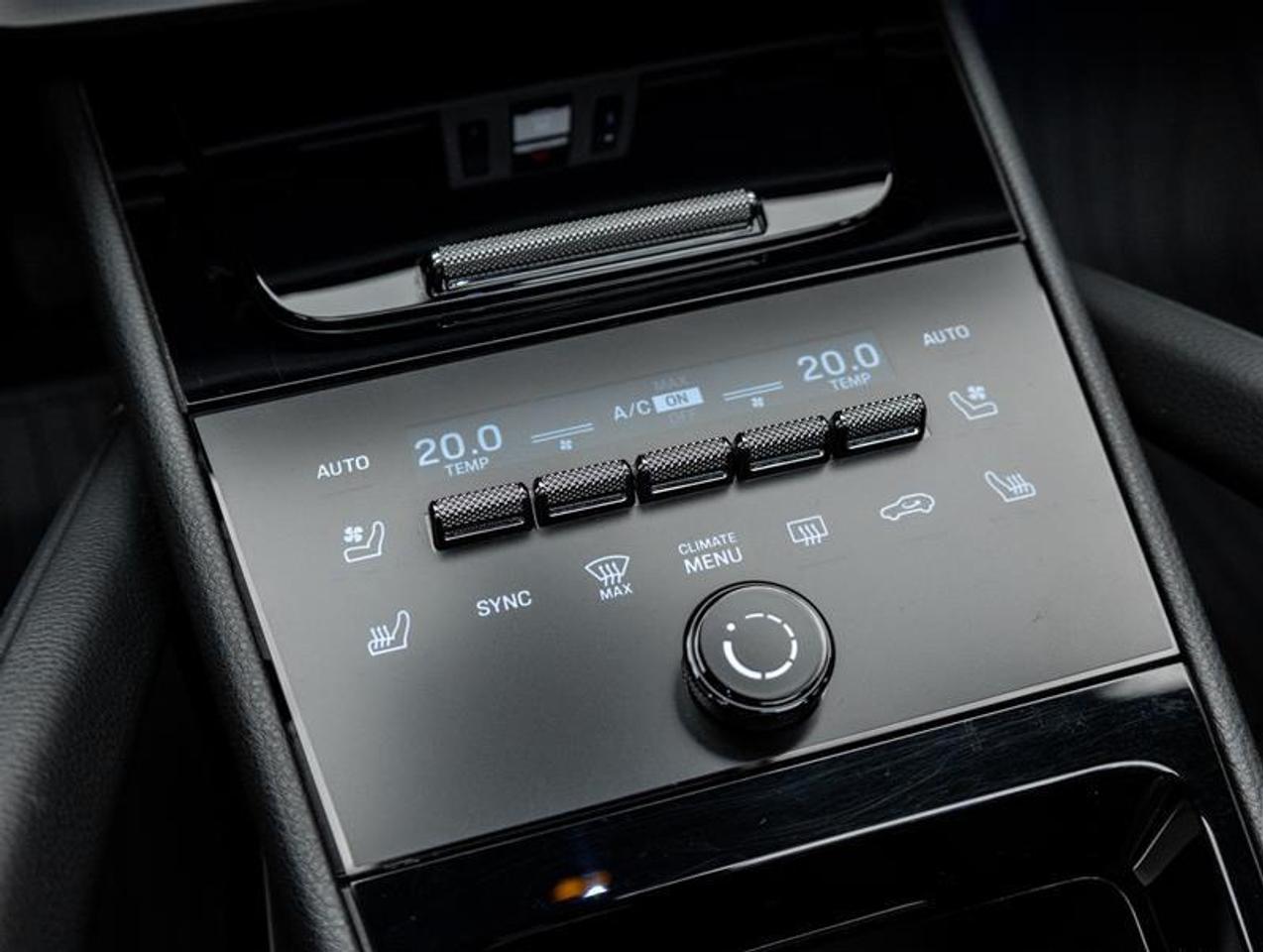 2026 Porsche Cayenne  Photo