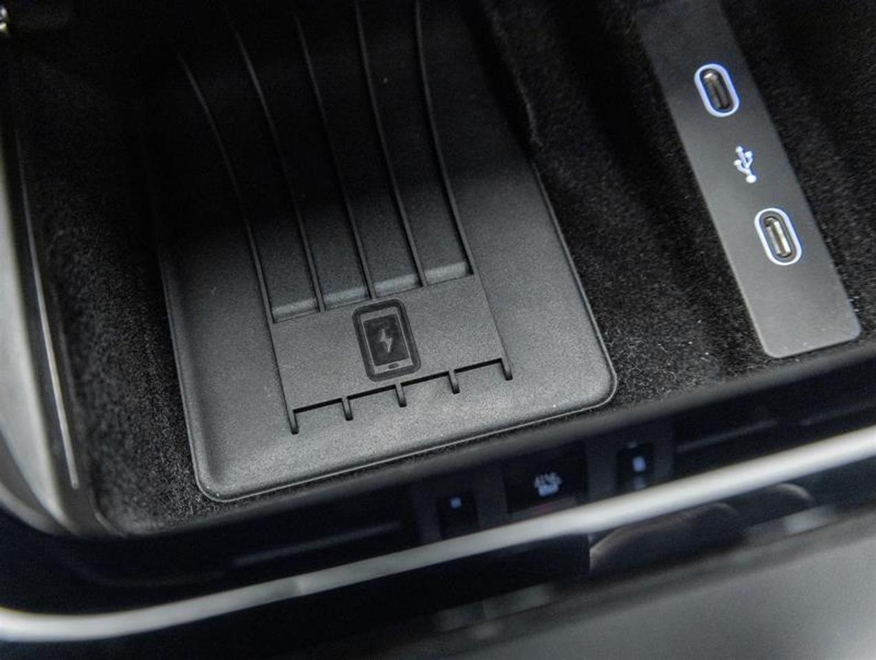 2026 Porsche Cayenne  Photo