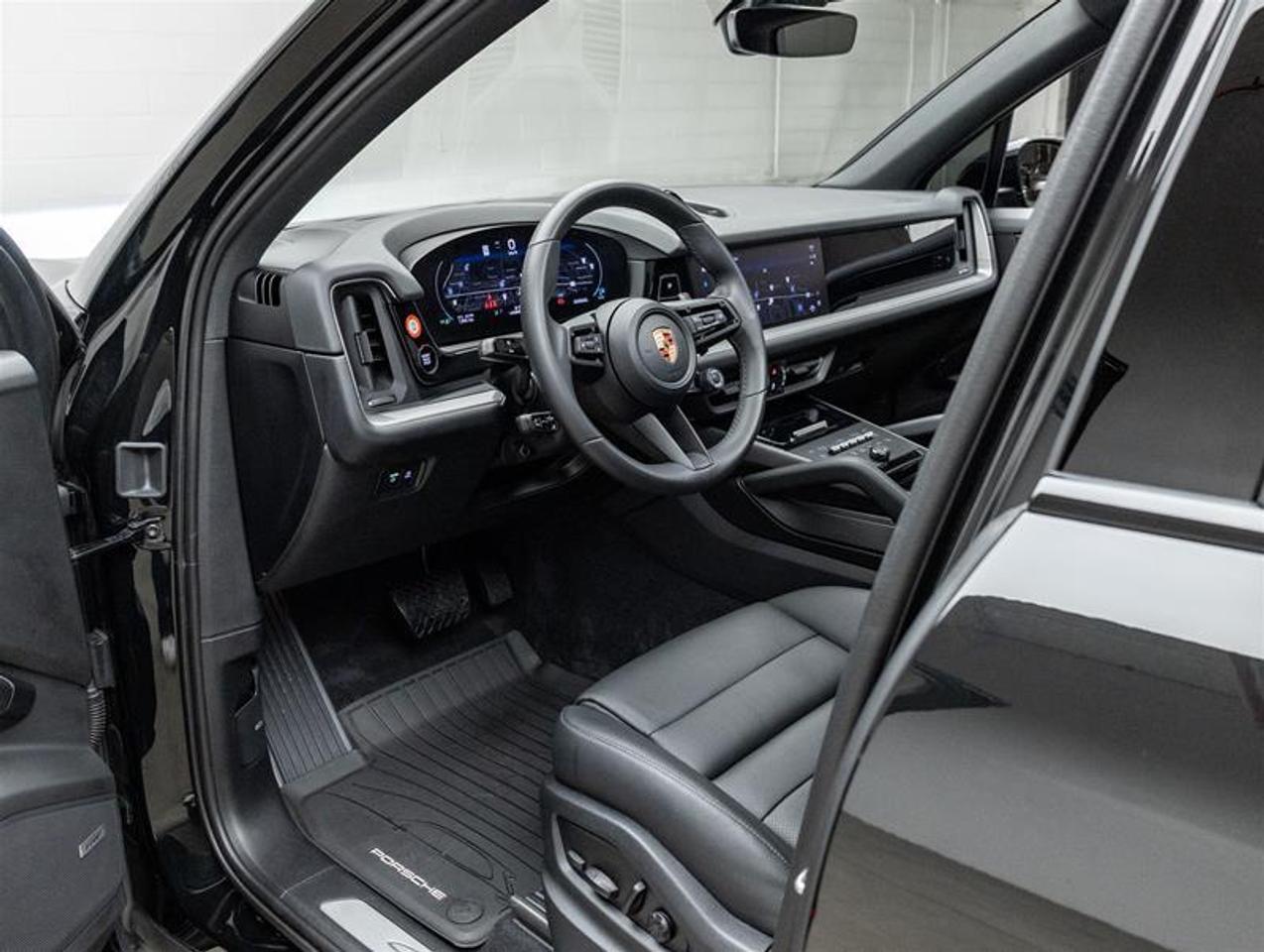 2026 Porsche Cayenne  Photo