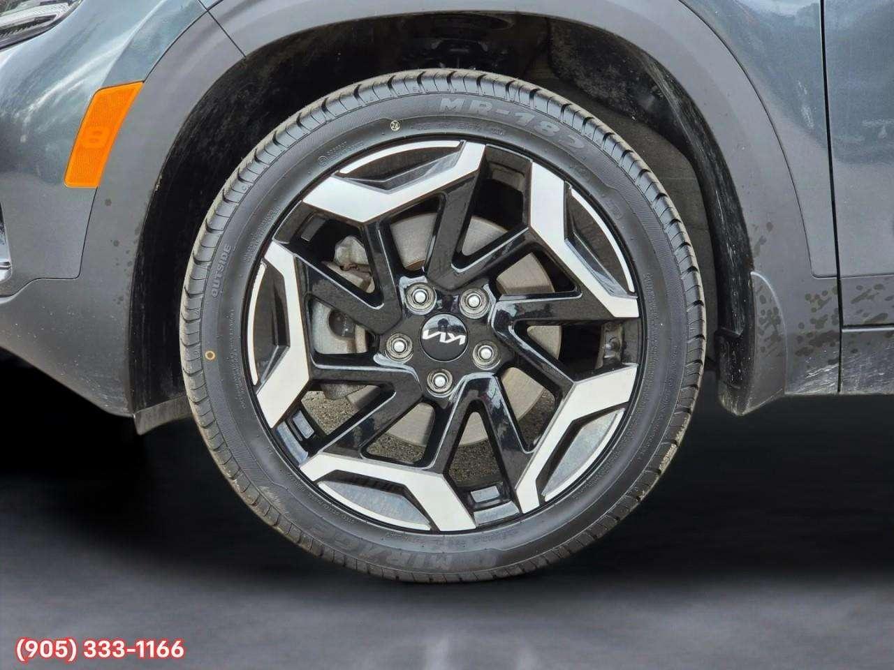 2024 Kia Seltos SX w/Black Interior Apple CarPlay & Android Auto • Heads-Up Display • Power Sunroof • Cooled Front Seats • Built-In Navig Photo