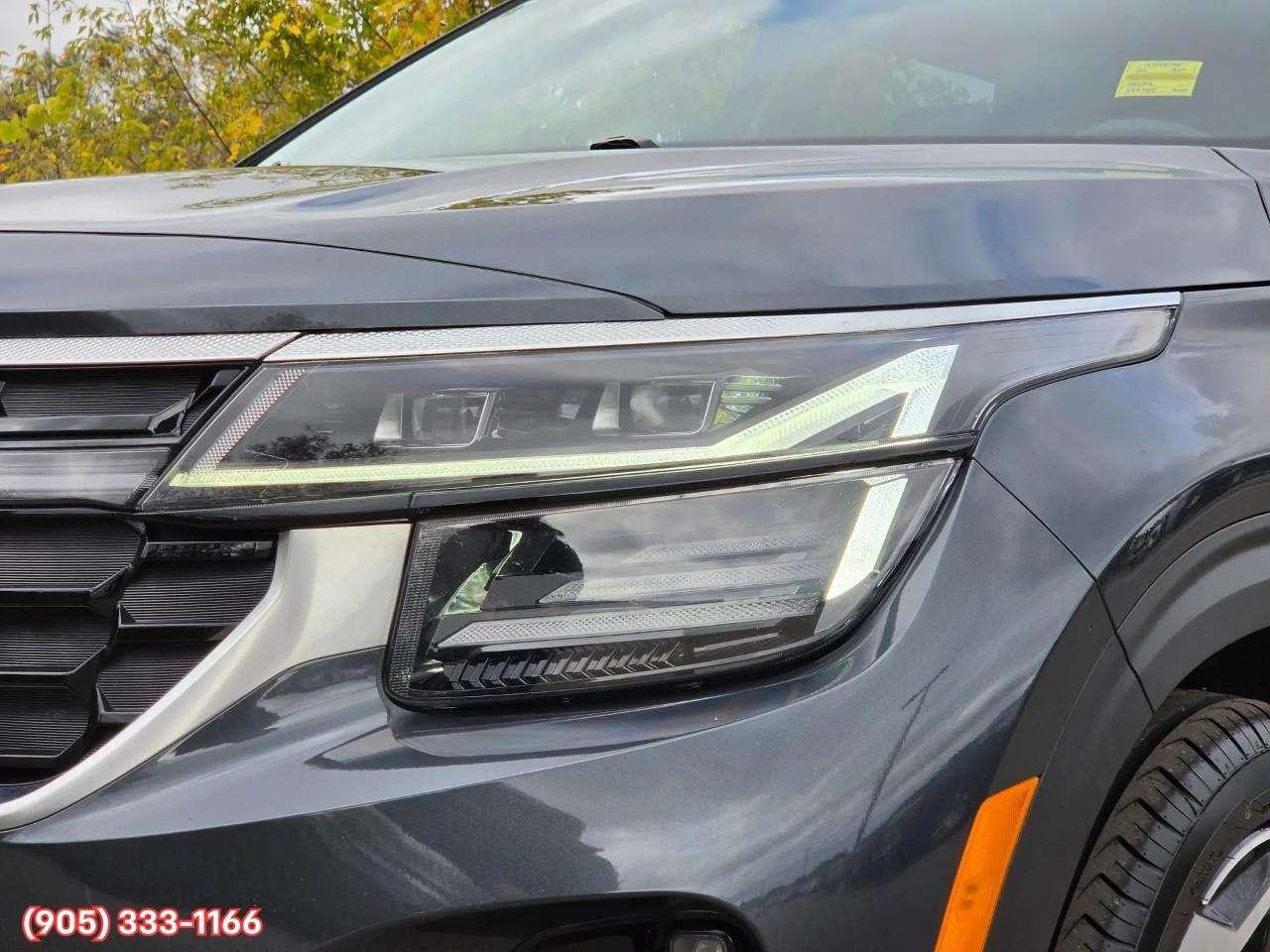 2024 Kia Seltos SX w/Black Interior Apple CarPlay & Android Auto • Heads-Up Display • Power Sunroof • Cooled Front Seats • Built-In Navig Photo