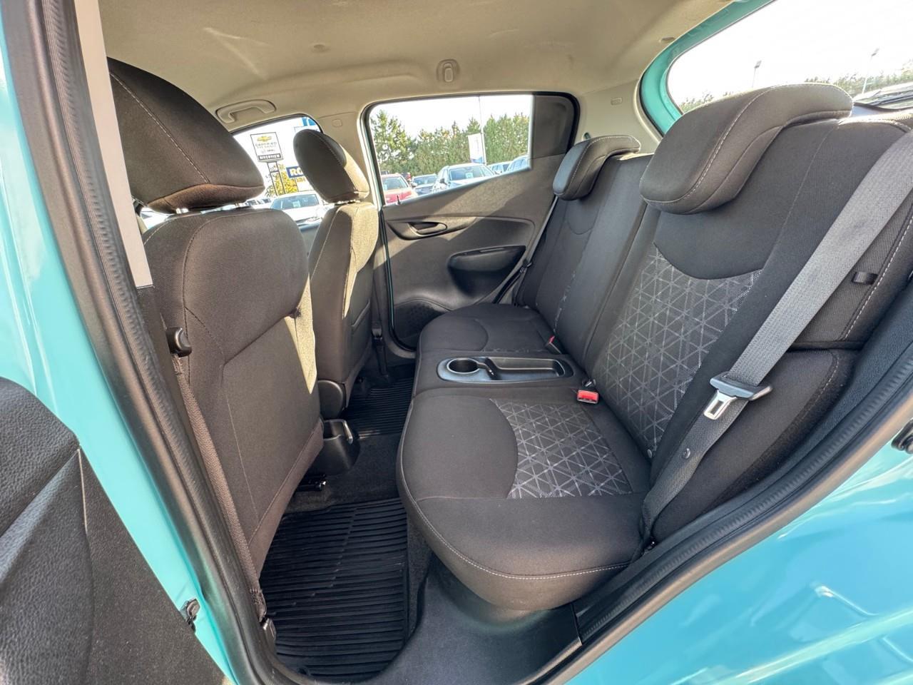 2021 Chevrolet Spark 1LT CVT 4dr Hatchback Photo