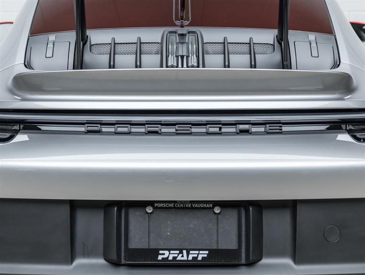 2025 Porsche 911  Photo