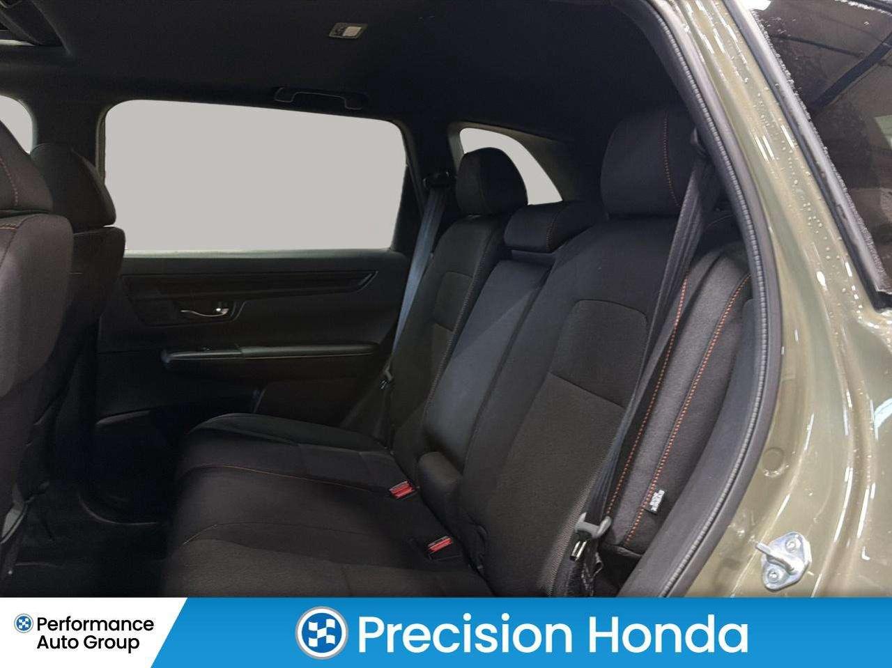 2026 Honda CR-V TrailSport Hybrid Sunroof Apple Carplay Photo