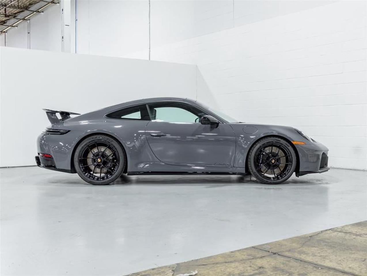 2026 Porsche 911  Photo