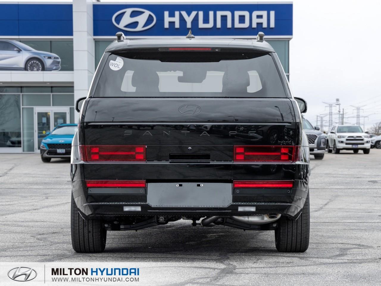 2027 Hyundai Santa Fe HEV Ultimate Calligraphy 4dr All-Wheel Drive Photo