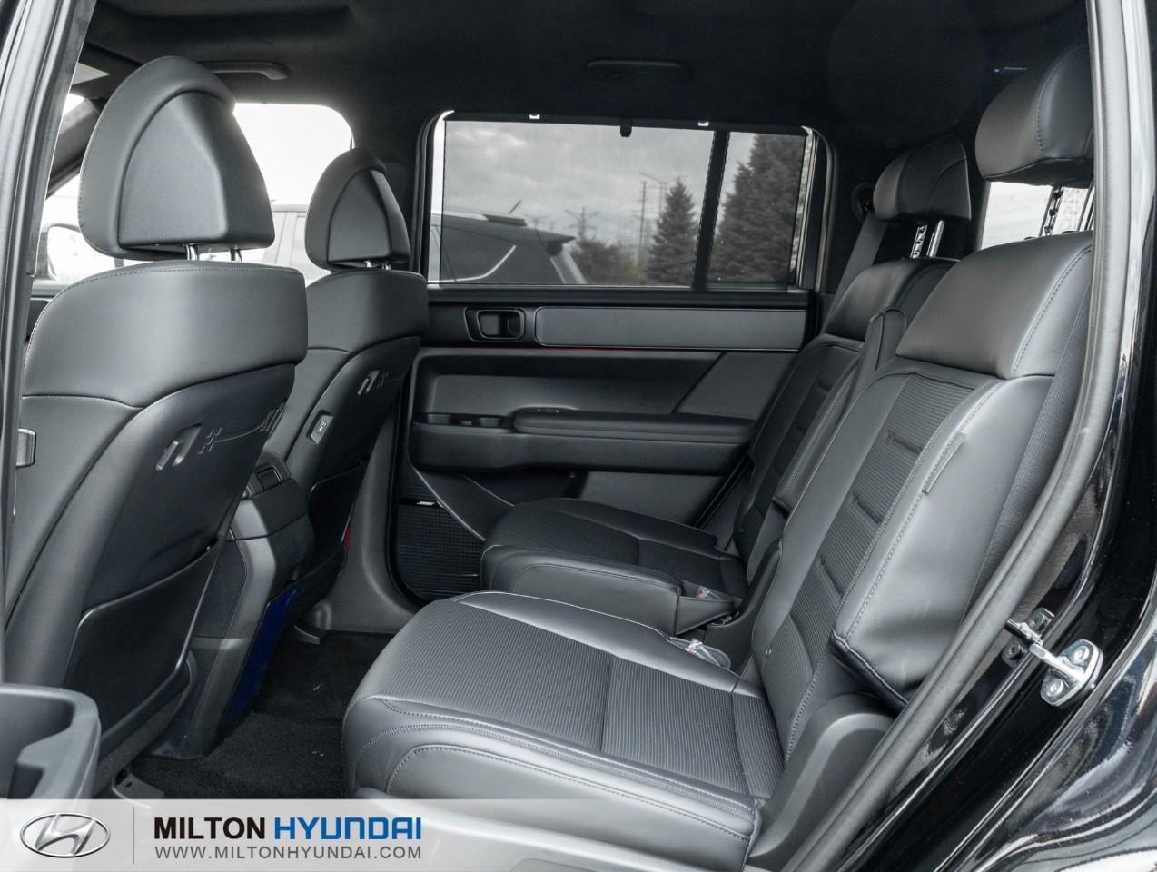 2027 Hyundai Santa Fe HEV Ultimate Calligraphy 4dr All-Wheel Drive Photo