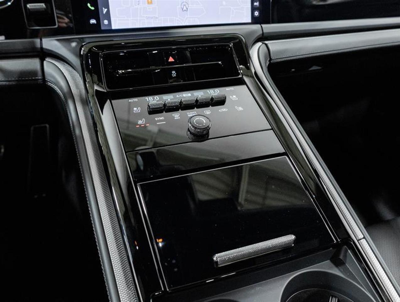 2026 Porsche Panamera  Photo