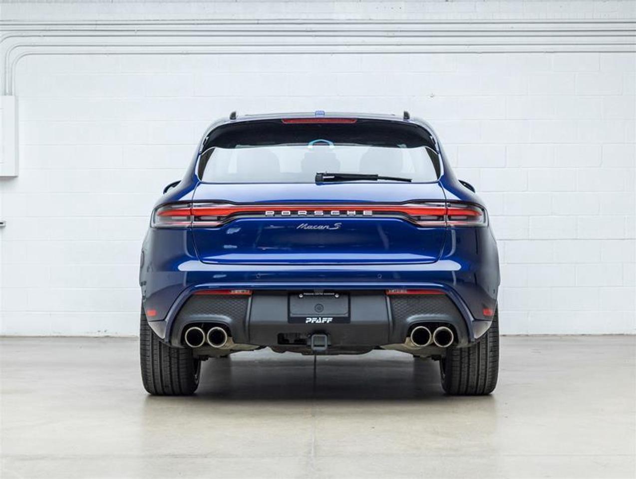 2023 Porsche Macan  Photo