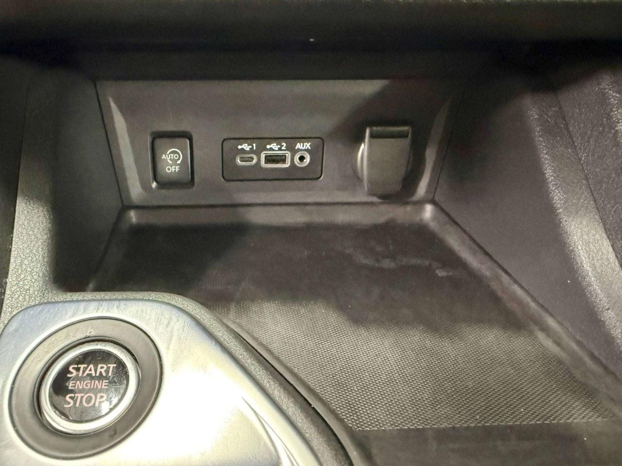 2024 Nissan Sentra SV CVT Photo