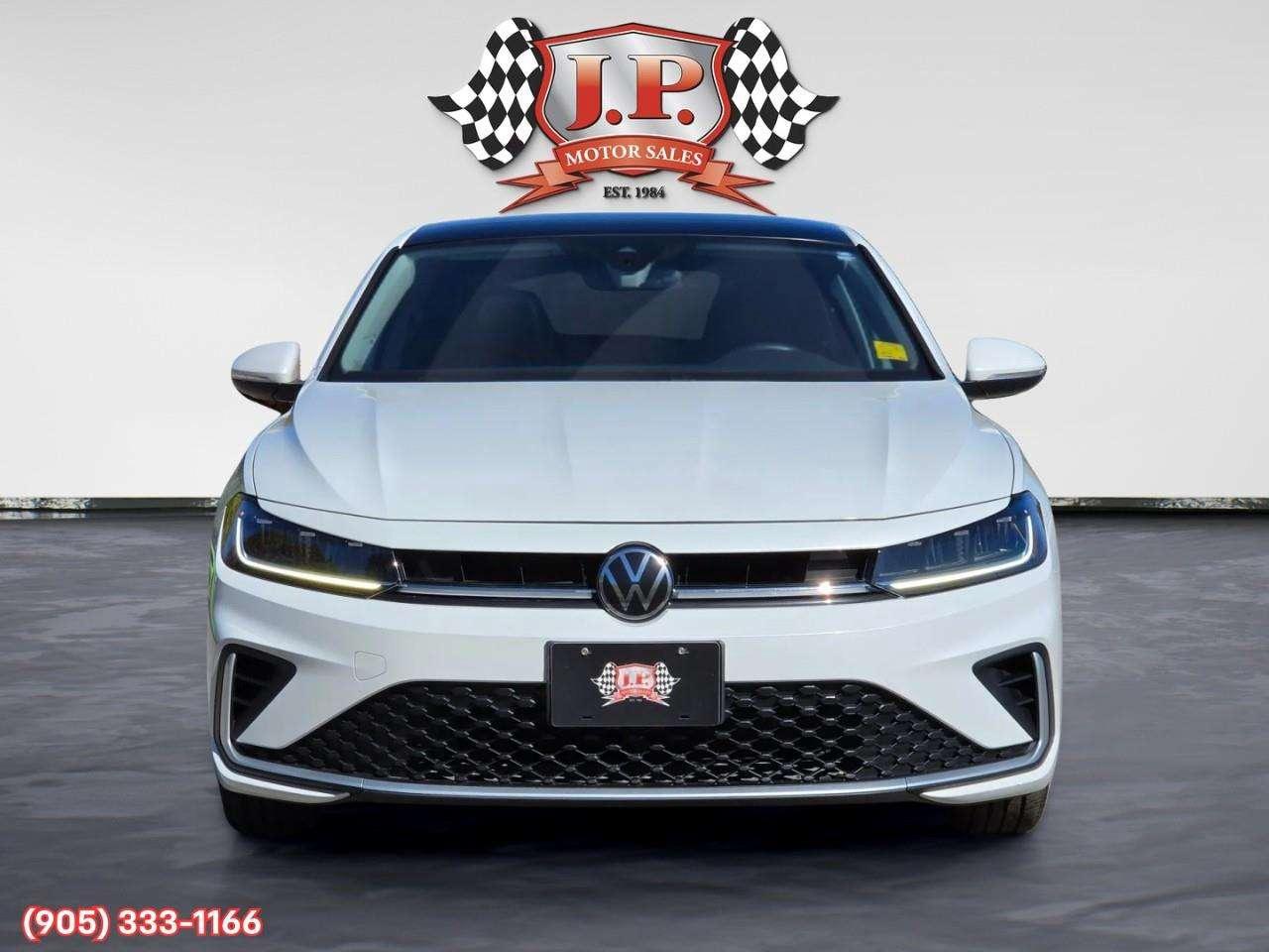 2025 Volkswagen Jetta Highline Apple CarPlay & Android Auto • Power Sunroof • Leather Seating • Cooled Front Seats • Built-In Navigation System Photo5