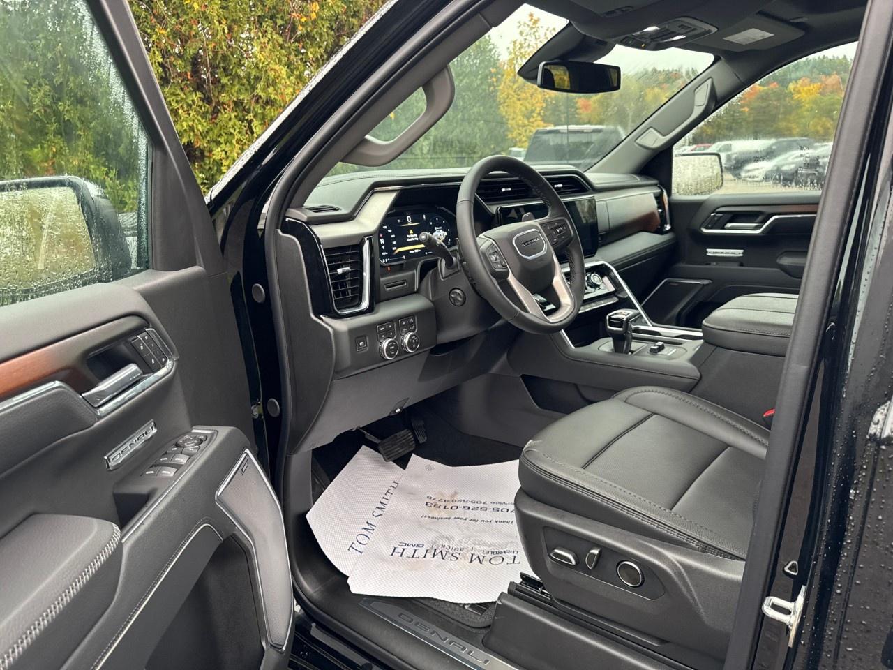 2026 GMC Sierra 1500 Crew Cab Standard Box 4-Wheel Drive Denali Photo
