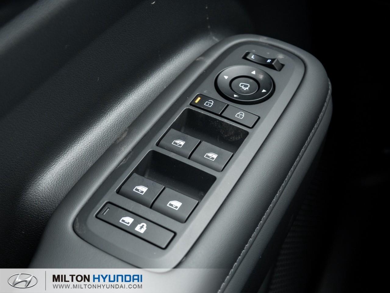 2027 Hyundai Santa Fe HEV Ultimate Calligraphy 4dr All-Wheel Drive Photo