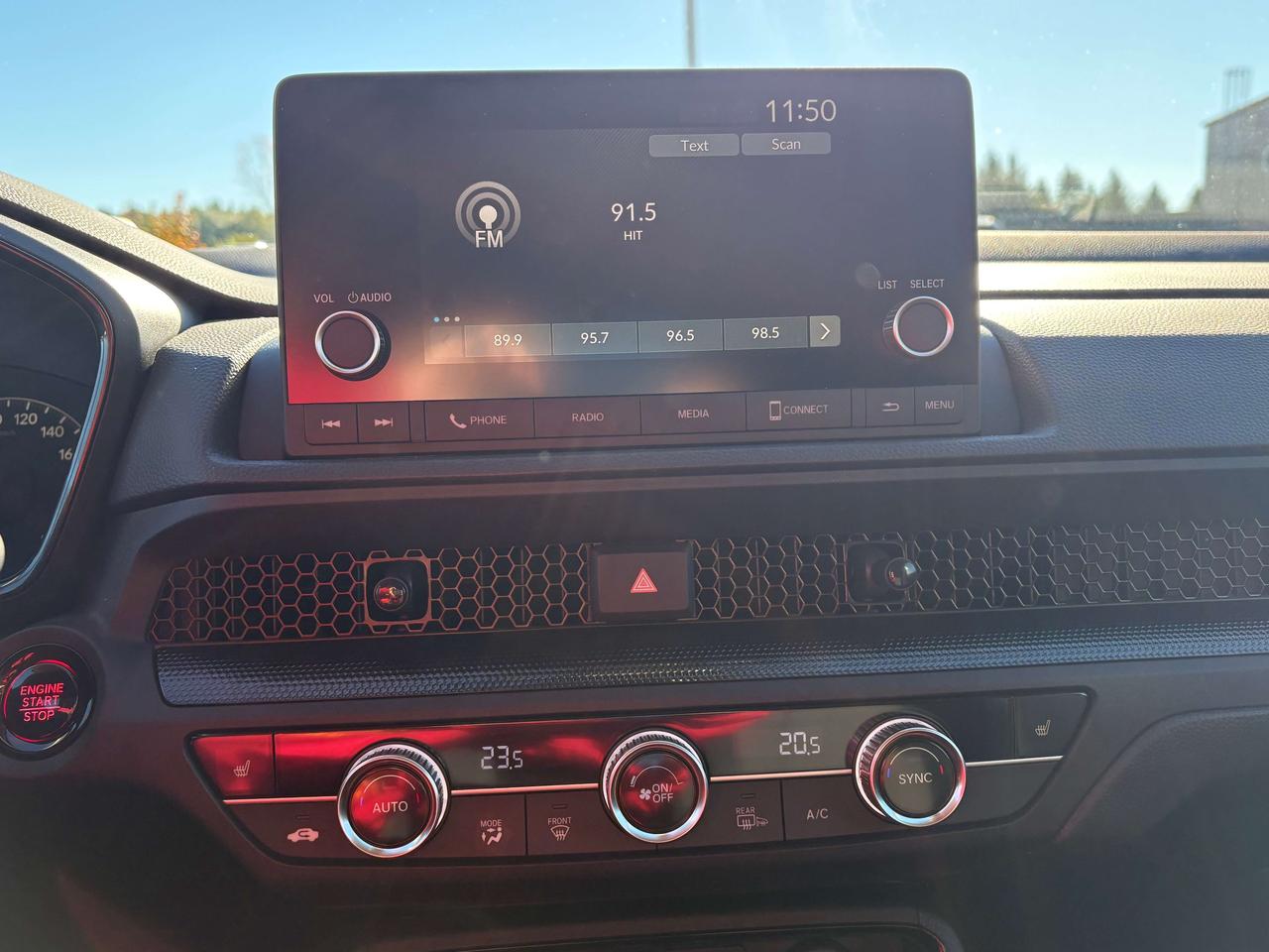 2025 Honda CR-V LX FWD   Heated Seats   Apple CarPlay/Android Auto Photo
