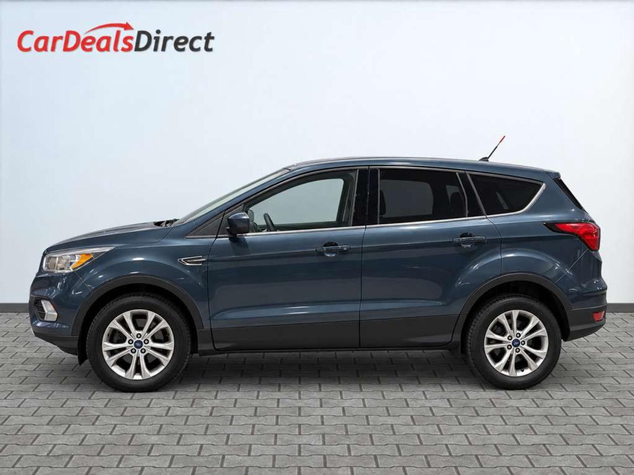 2019 Ford Escape SE 4WD   Adaptive Cruise   Blind Spot   NAV   Remote Start Photo